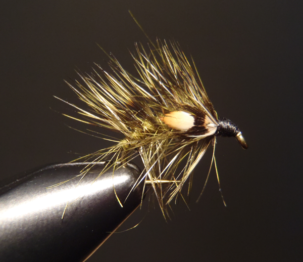 Olive & Gold Snatcher Fly