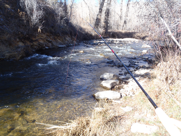 Superior Tenkara Fly Fishing Kit (11 ft./12 ft./13 ft.) - Tenkara Fly Rod,  Line, Box & Flies